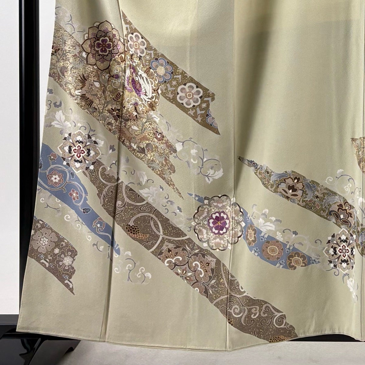 色留袖 身丈160cm 裄丈67cm M 袷 帝王紫 落款あり 鳳凰 華文 刺繍 金糸