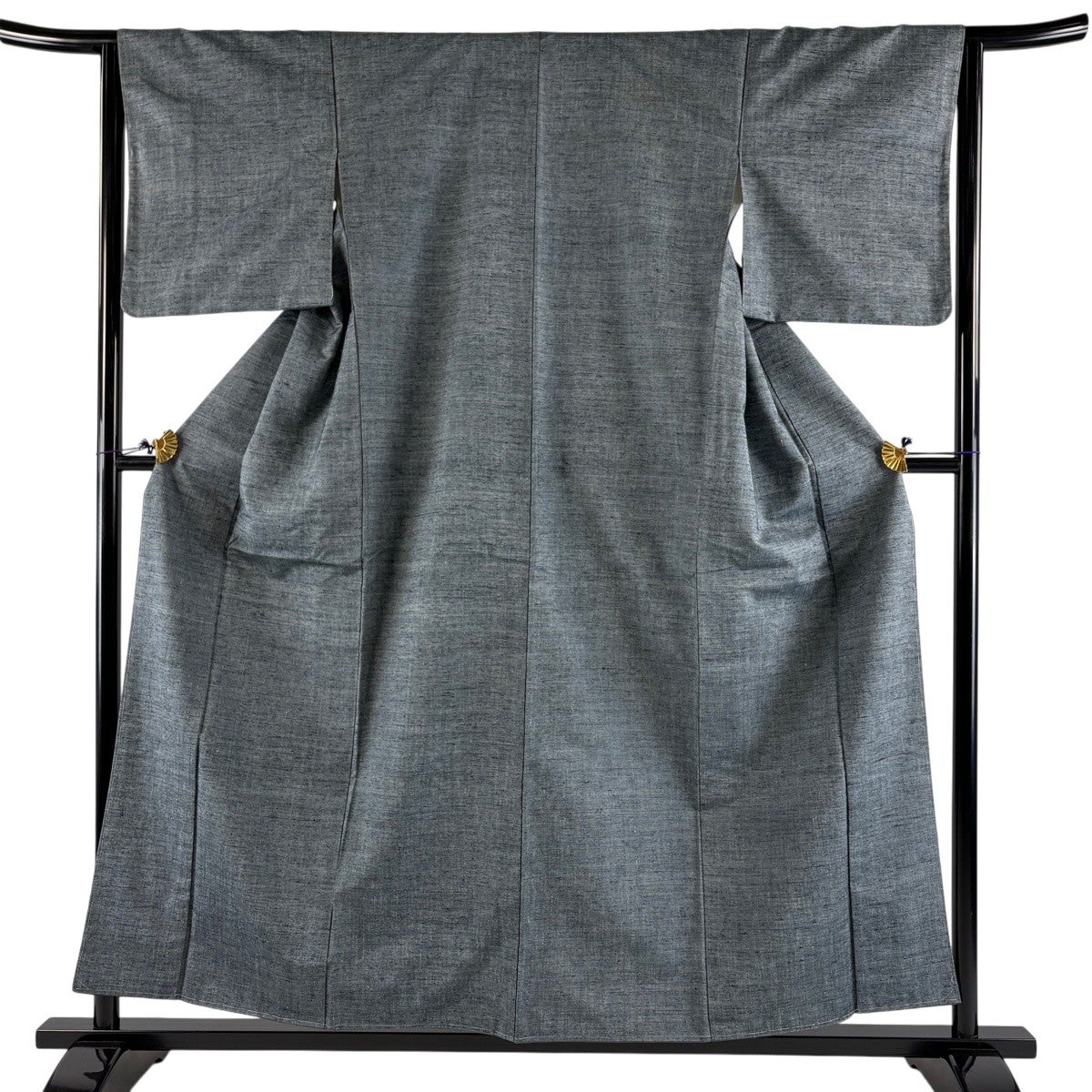 紬のお着物　正絹　しつけ付　着丈156 裄丈64 美品】 紬 身丈156.5cm 裄丈64cm M 袷 バチ衿 青灰色 正絹 優品｜中古