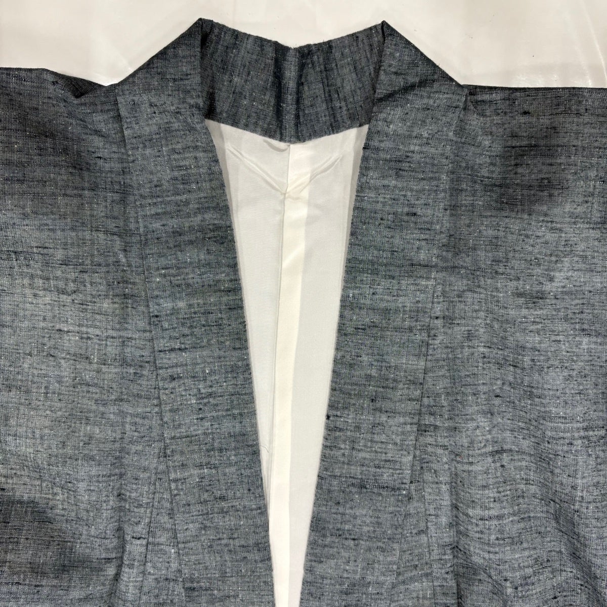 美品】 紬 身丈156.5cm 裄丈64cm M 袷 バチ衿 青灰色 正絹 優品｜中古