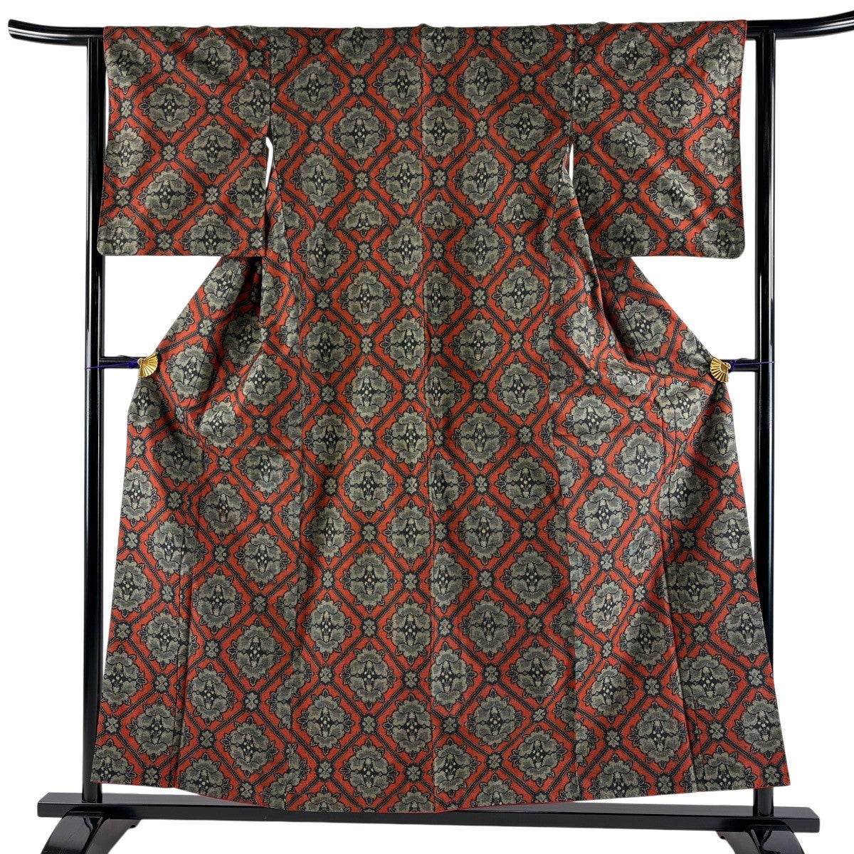紬 身丈157.5cm 裄丈62cm S 袷 菱 花 朱色 正絹 優品｜中古・古着