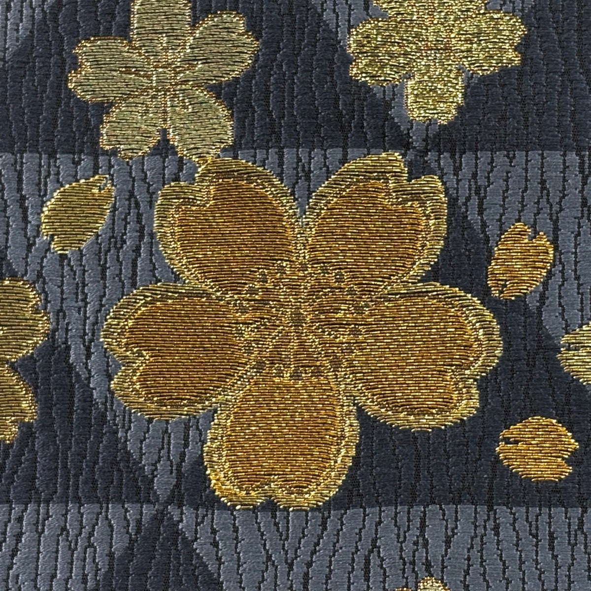 70%OFF 【美品】 袋帯 秀品 桜 鱗 金糸 箔 青灰色 全通 正絹 K70｜中古