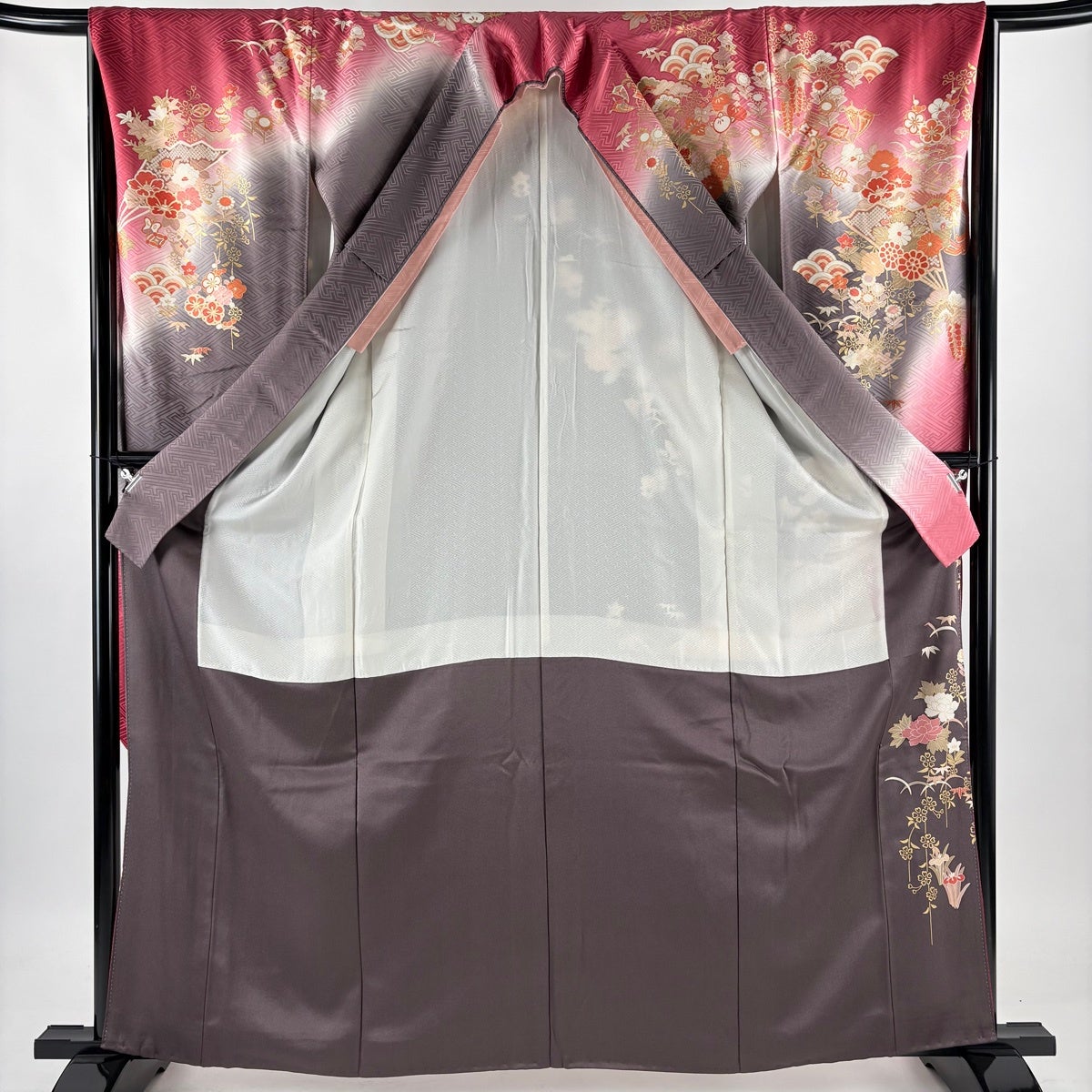 美品】 振袖 身丈163cm 裄丈66cm M 袷 扇 花鳥 金糸 金彩 茜色 正絹 秀