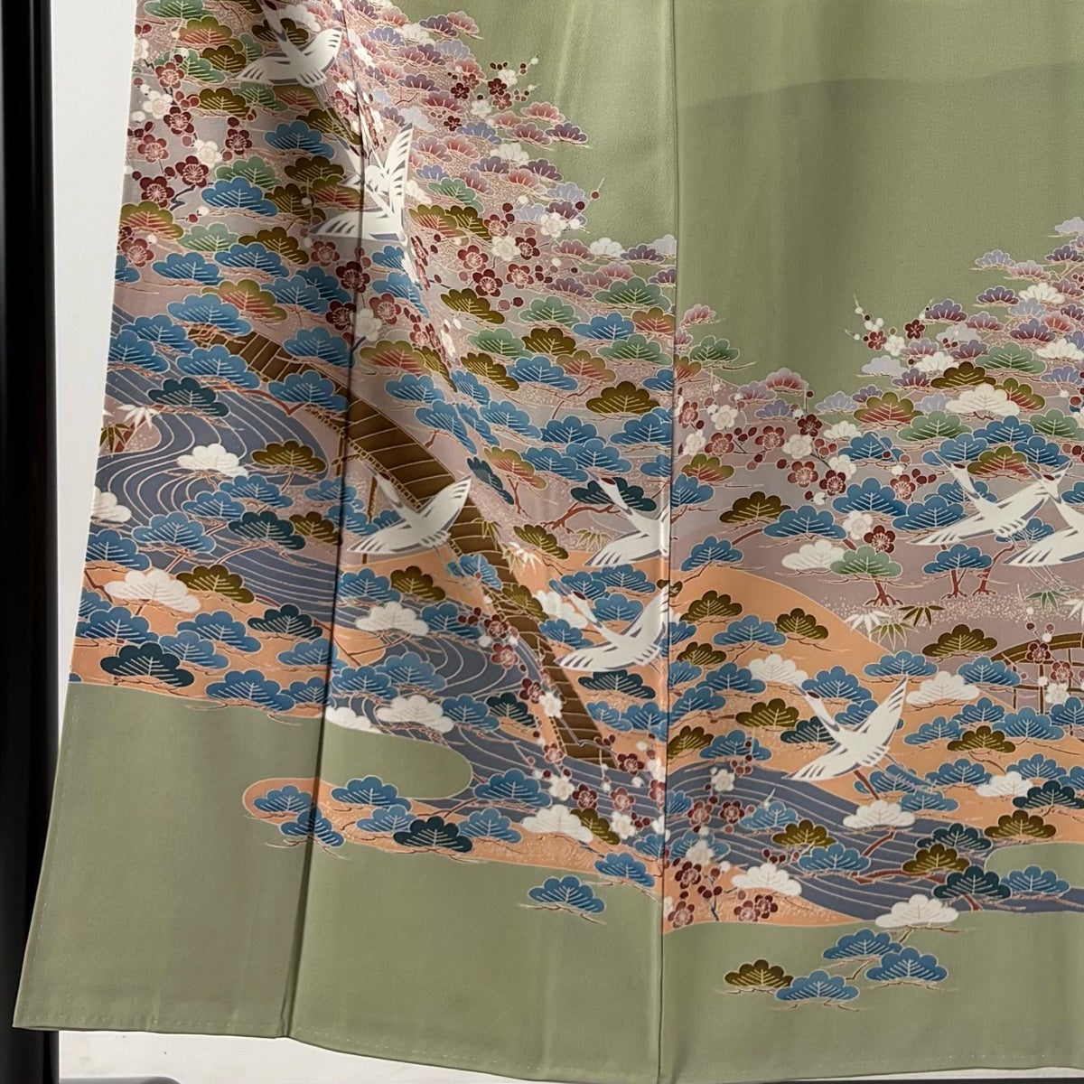 色留袖 身丈153cm 裄丈63cm S 袷 落款あり 鶴 松竹梅 薄緑 正絹 秀品
