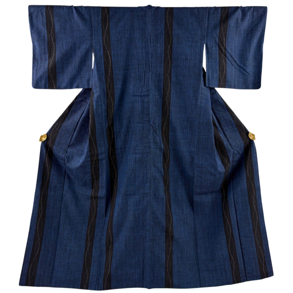 結城紬 身丈164cm 裄丈71cm 正絹 逸品 【中古】 結城紬 身丈164.5cm 裄丈65.5cm M 袷 本場結城紬 奥順 証紙 無地 灰紫