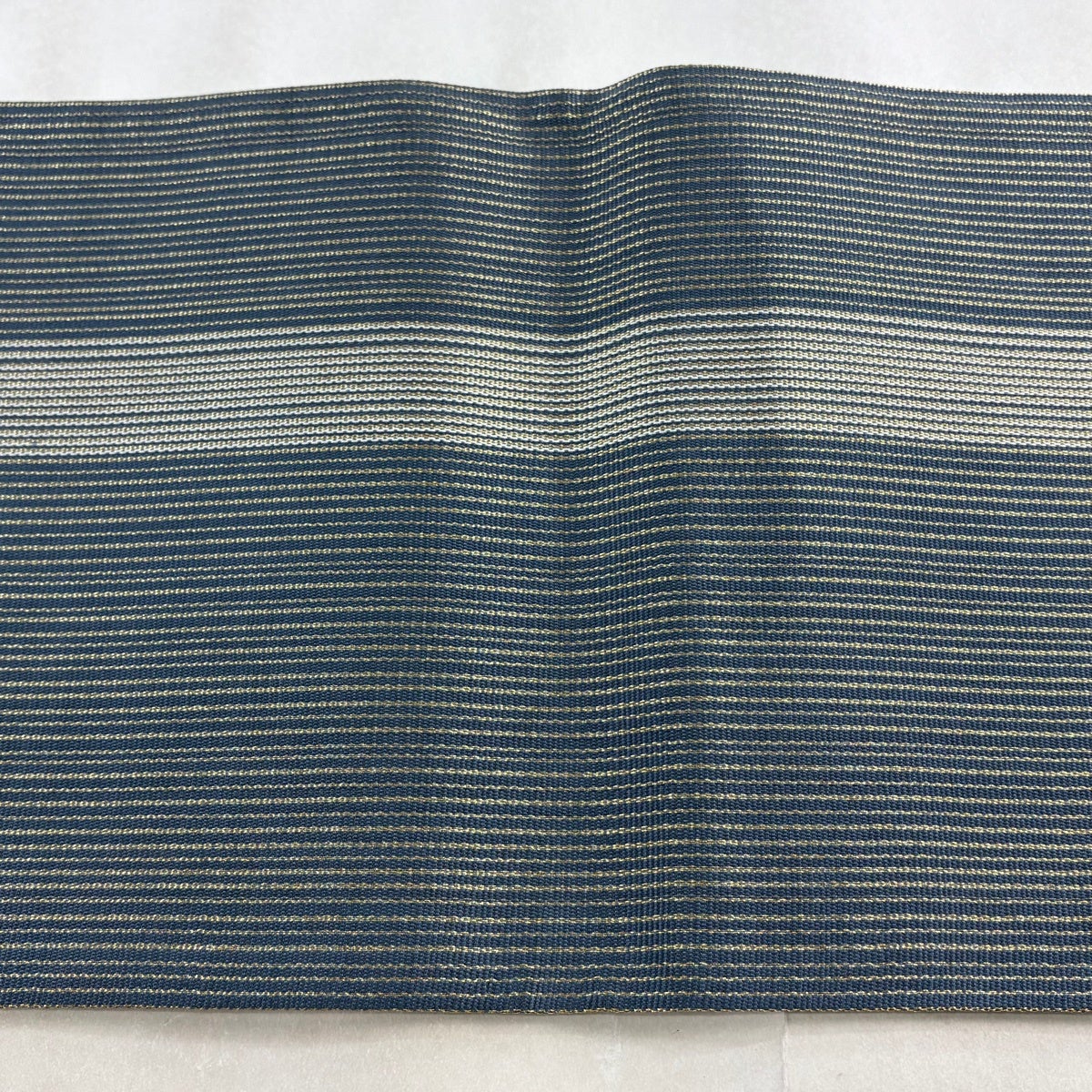 美品】 袋帯 秀品 縞 幾何学模様 金糸 藍色 お太鼓柄 正絹｜中古・古着