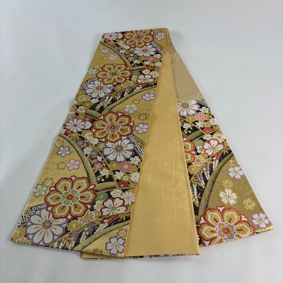 袋帯 秀品 振袖向き 桜 菊 金糸 箔 金色 六通 正絹｜中古・古着