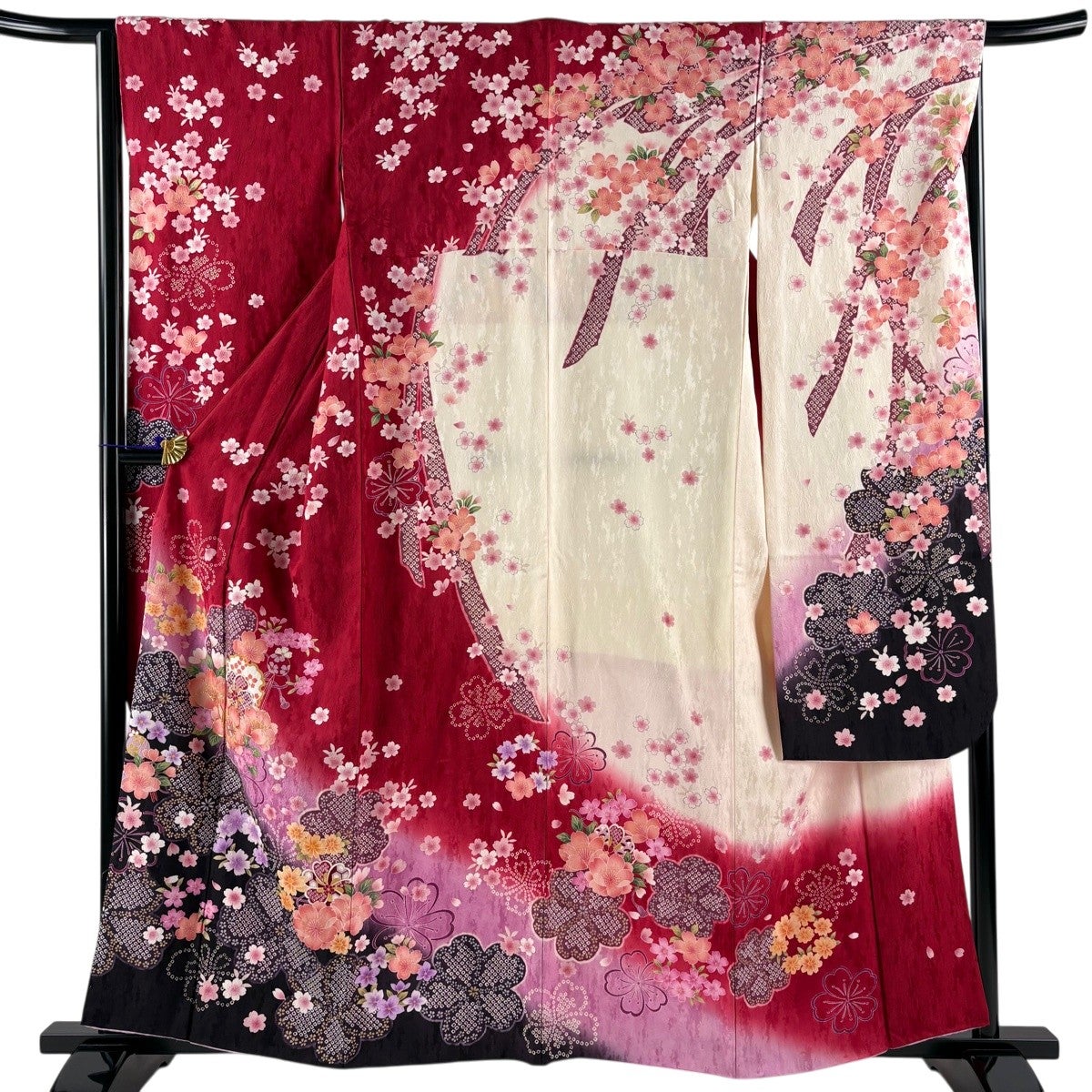 美品】 振袖 身丈159.5cm 裄丈64cm M 袷 桜 箔 金銀彩 赤 正絹 名品