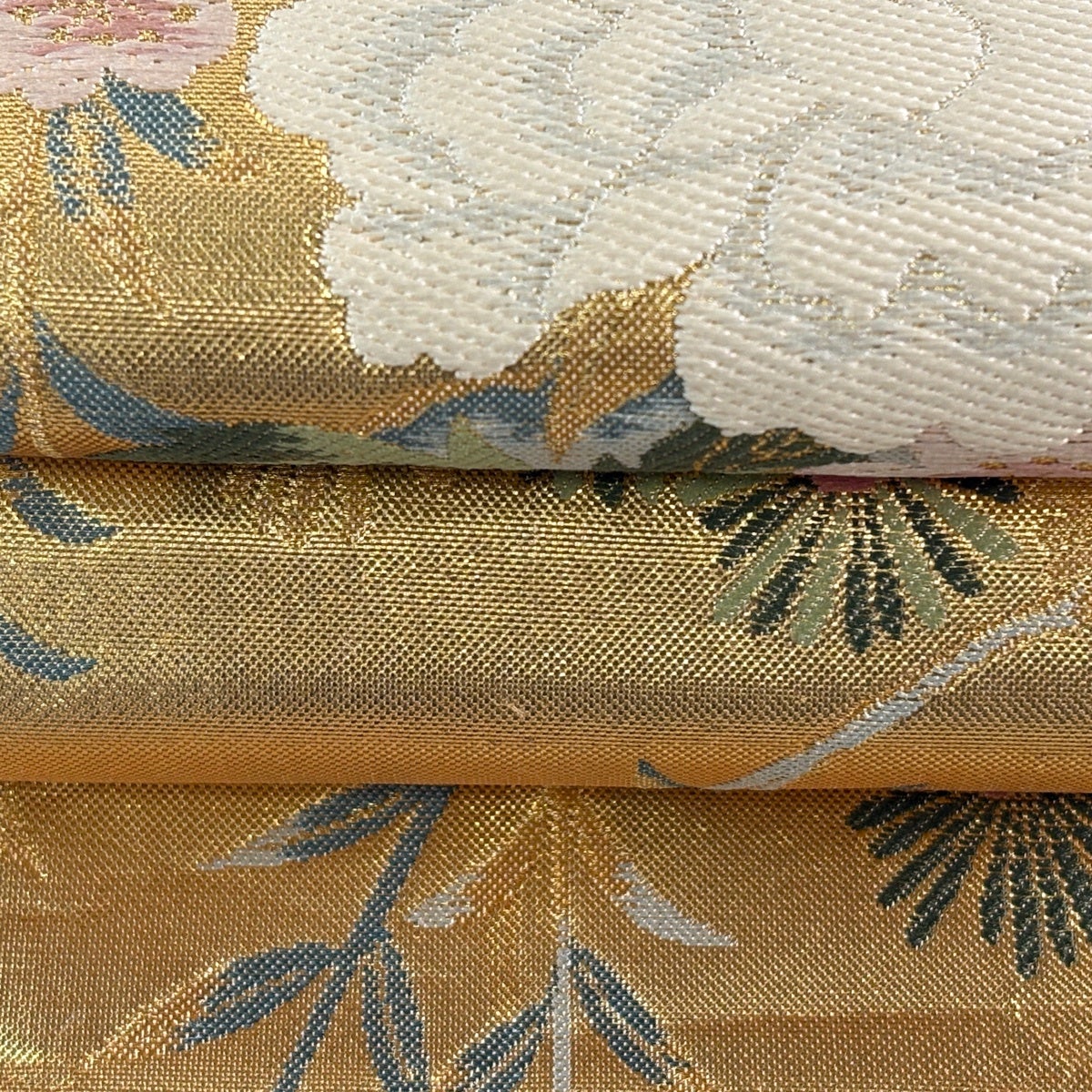 袋帯 秀品 牡丹 枝垂れ桜 金糸 箔 金色 六通 正絹｜中古・古着