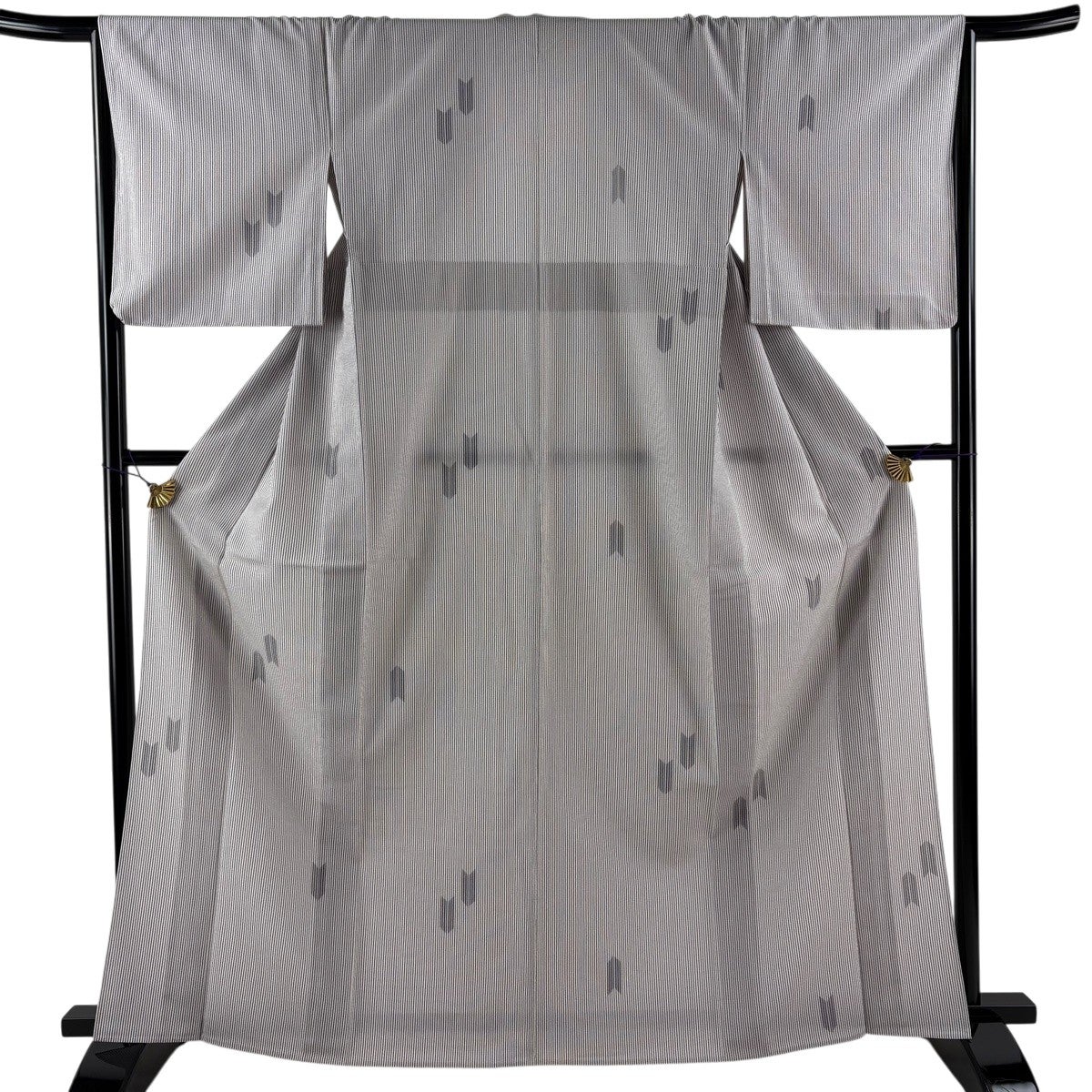 美品】 お召 身丈163cm 裄丈65.5cm M 単衣 本塩沢 証紙あり 矢羽 縦縞