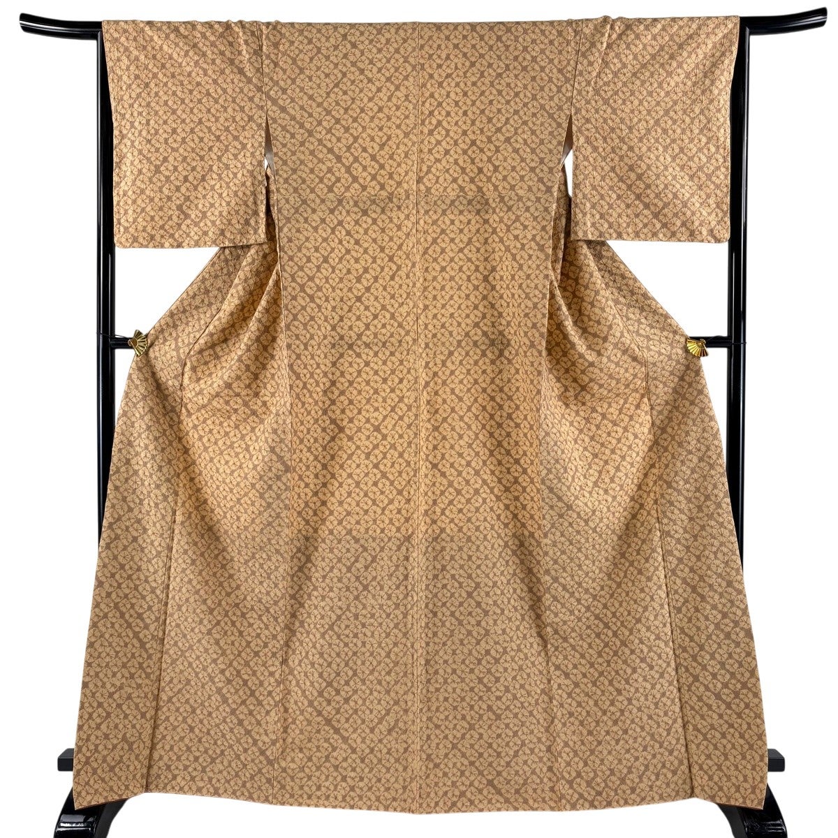 30％OFF￥19900→13930 小紋 袷 裄67 Ｌ 新古品 sn1179 小紋 身丈167cm 裄丈65cm M 袷 幾何学模様 絞り 薄オレンジ 正絹 秀品