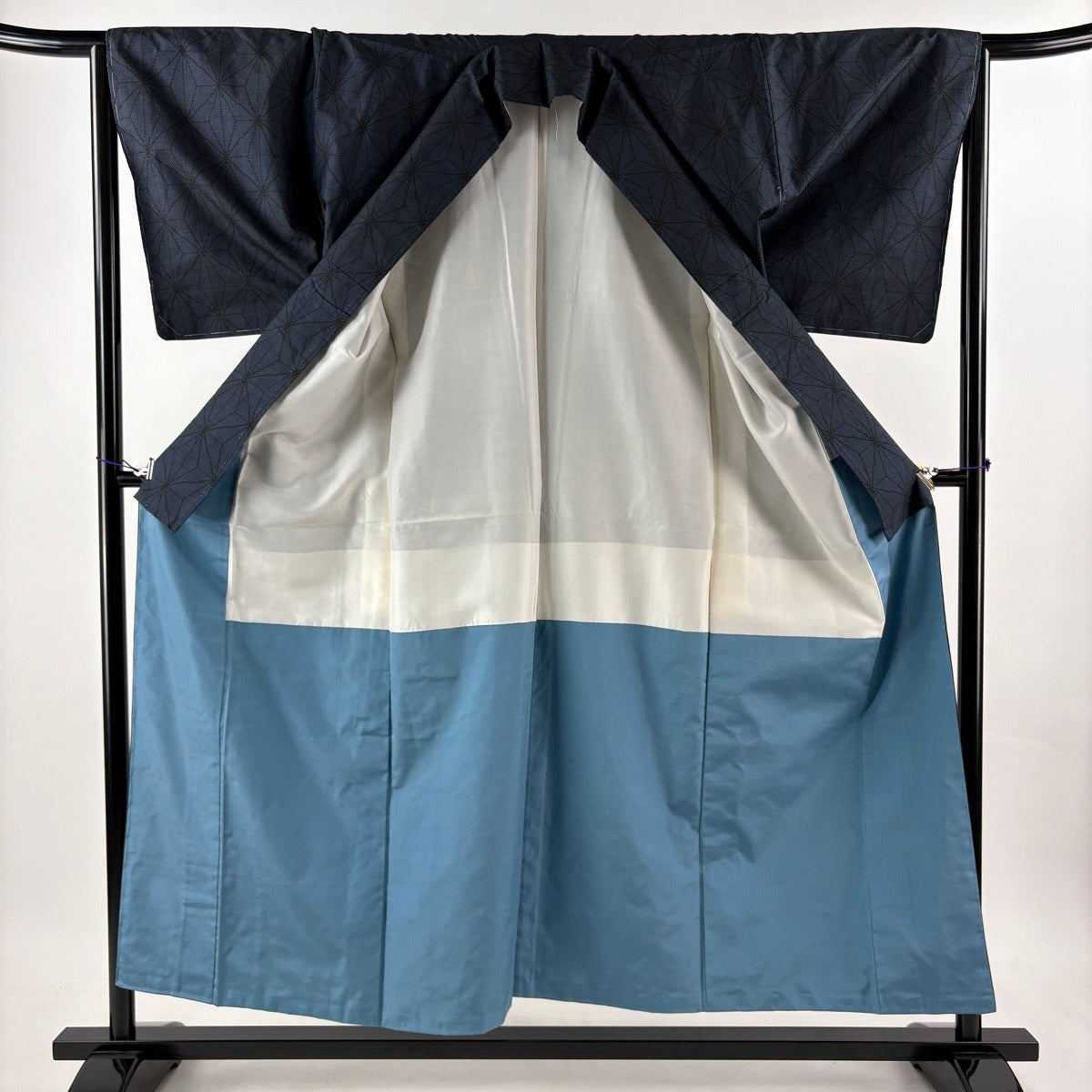 紬 身丈155cm 裄丈65cm M 袷 麻の葉 紺色 正絹 優品｜中古・古着