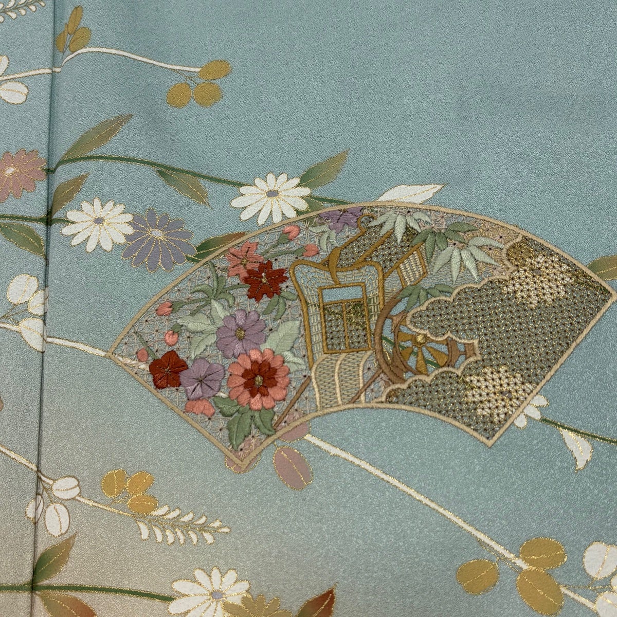 訪問着 身丈159cm 裄丈66cm M 単衣 扇面 草花 刺繍 金彩 薄緑 正絹 秀