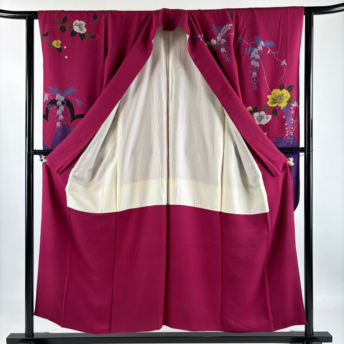 振袖 身丈154cm 裄丈62cm S 袷 桜 枝花 金彩 赤紫 正絹 秀品｜中古