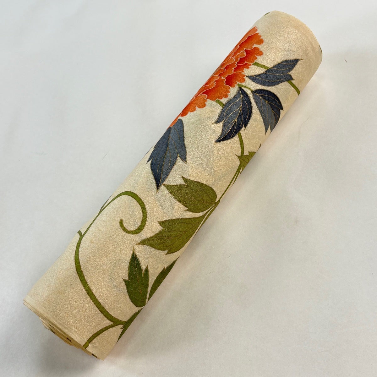 美品】反物 秀品 小紋 花唐草 地紋 金彩 ベージュ 正絹｜中古・古着