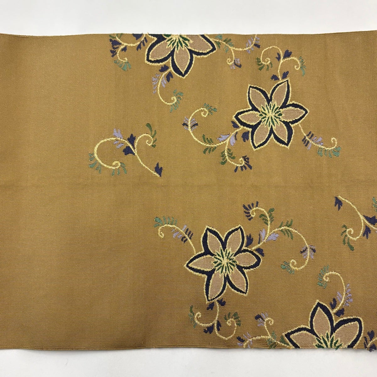 名古屋帯 秀品 松葉仕立て 八寸名古屋帯 花唐草 金糸 茶色 正絹｜中古
