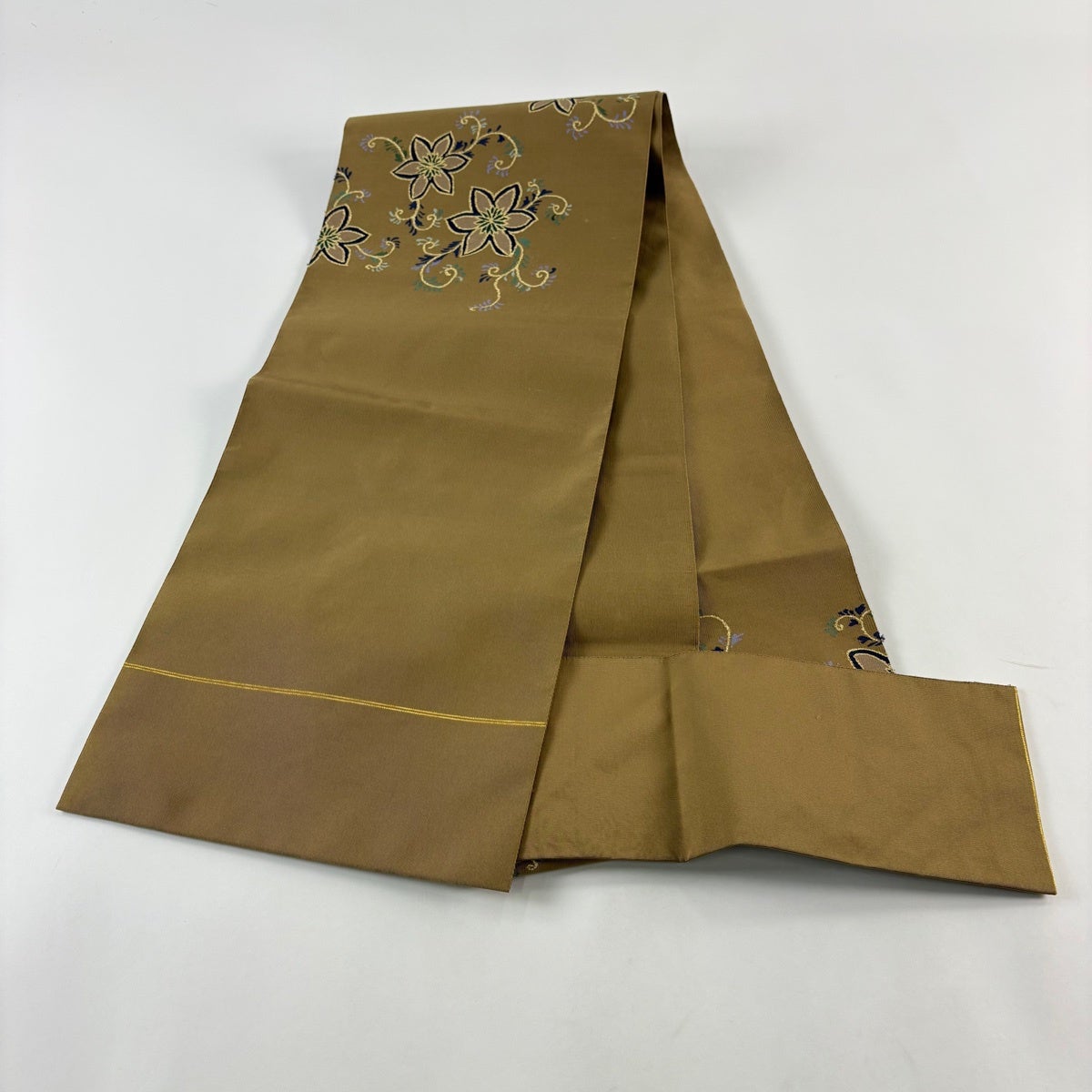専用帯8439 ●高級 正絹 花織 夏帯 松葉仕立て 名古屋帯 名古屋帯 秀品 松葉仕立て 八寸名古屋帯 花唐草 金糸 茶色 正絹｜中古