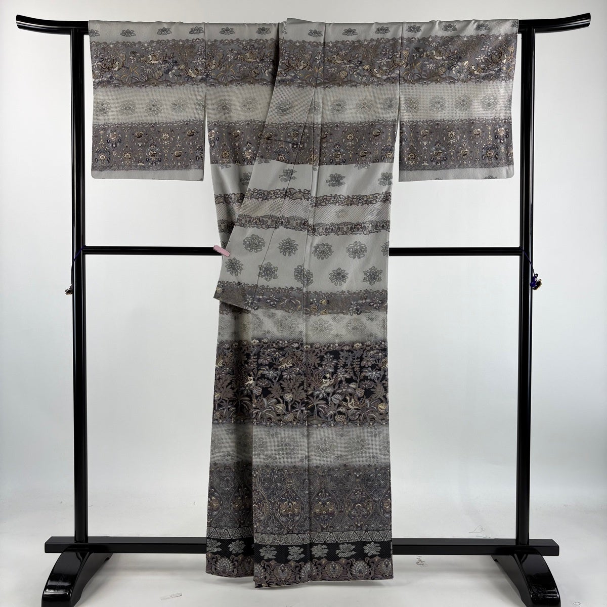 訪問着 身丈162cm 裄丈65cm M 袷 鳳凰 草花 汕頭刺繍 金糸 灰色 正絹