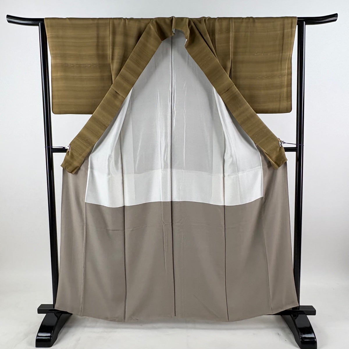 美品】 小紋 身丈161cm 裄丈63cm S 袷 青山みとも 横縞 幾何学 茶色