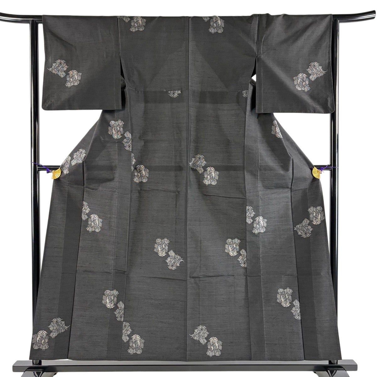 紬 身丈156.5cm 裄丈63cm S 単衣 歌舞伎役者 黒 正絹 秀品｜中古・古着