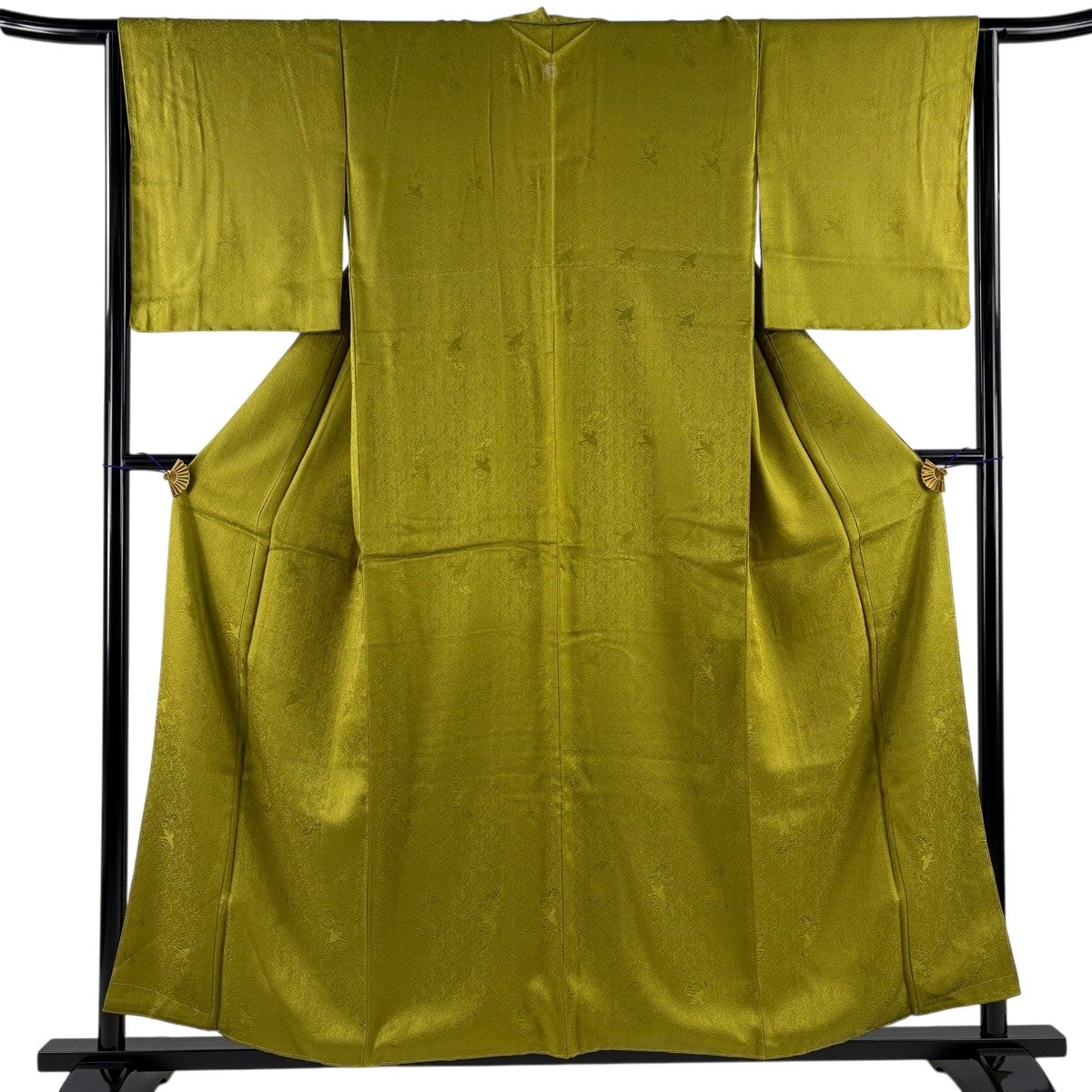 色無地 美品 秀品 身丈167cm 裄丈67cm 正絹 【中古】 楽天市場】色無地 身丈167cm 裄丈67cm M 袷 百貫達雄 落款あり ワン