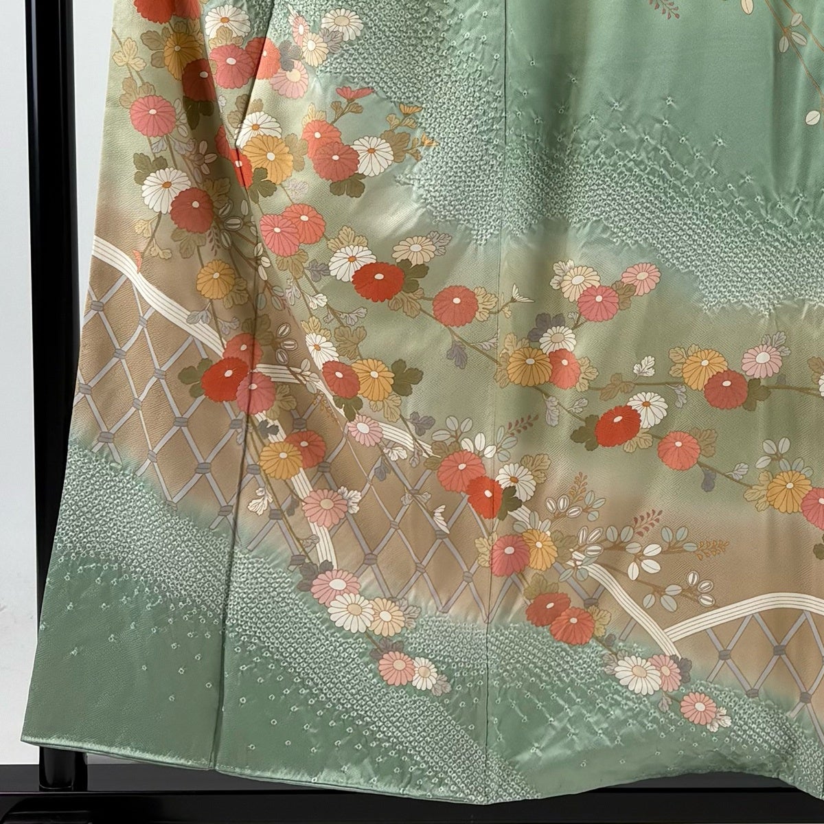 訪問着 身丈157.5cm 裄丈62.5cm S 袷 菊 間垣 金彩 絞り 薄緑 正絹 秀