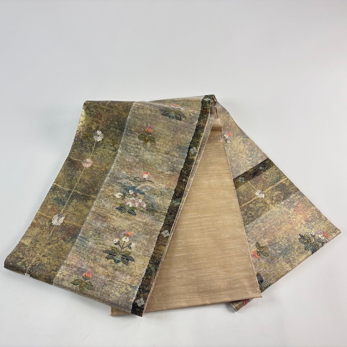 美品】 袋帯 秀品 草花 金銀糸 箔 金色 お太鼓柄 正絹｜中古・古着