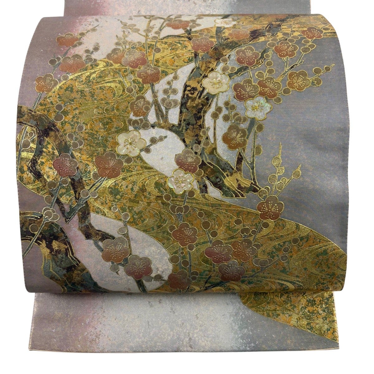 【美品】袋帯　貴秀螺鈿　鯉　お太鼓柄　銀色 袋帯 秀品 枝梅 流水 螺鈿 金彩 ピンクベージュ お太鼓柄 正絹｜中古