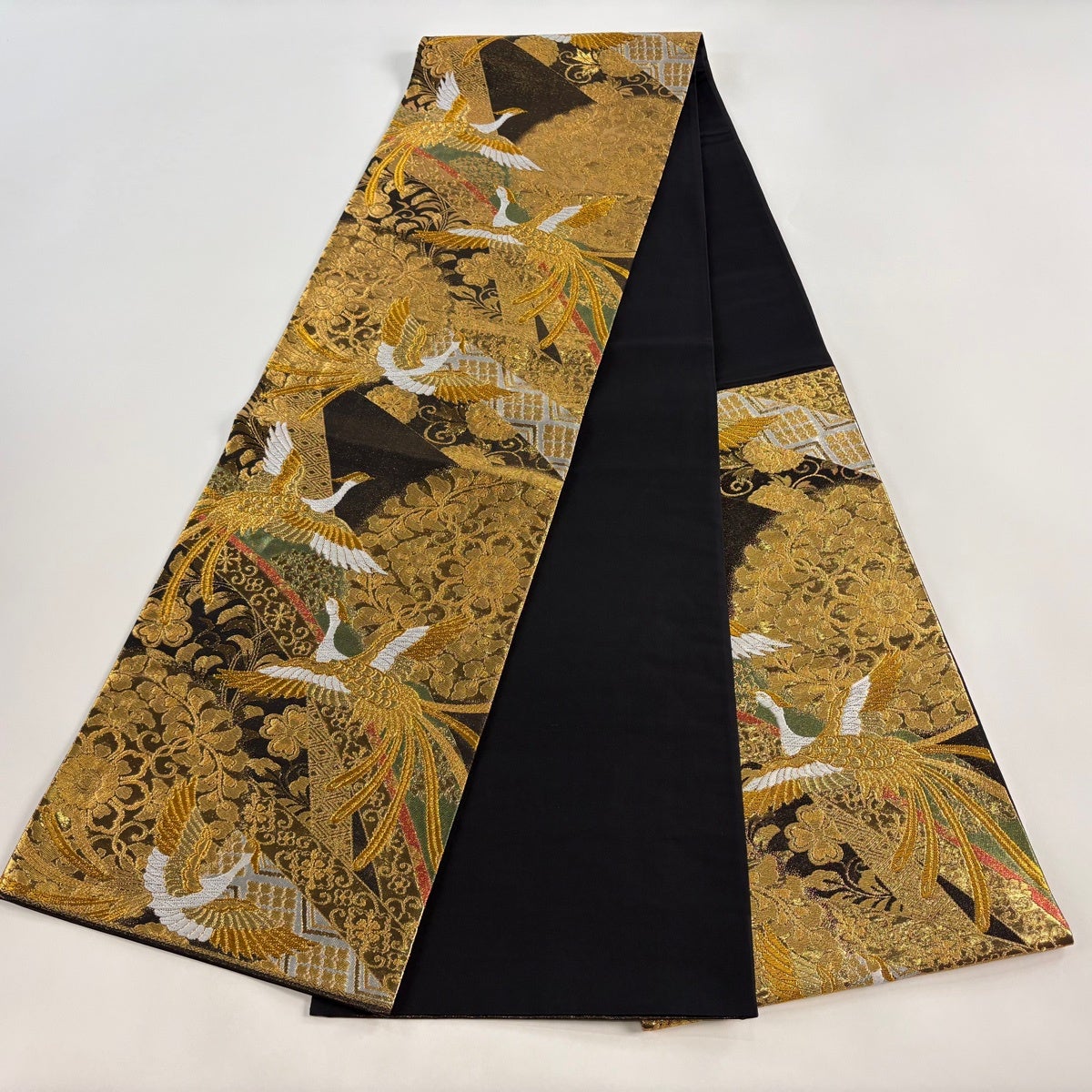 愛衣様［6758］袋帯 美品 短冊花文様 金糸 六通 黒 正絹 着物 フォーマル 美品】 袋帯 秀品 華文 花鳥 金銀糸 箔 黒 六通 正絹｜中古・古着