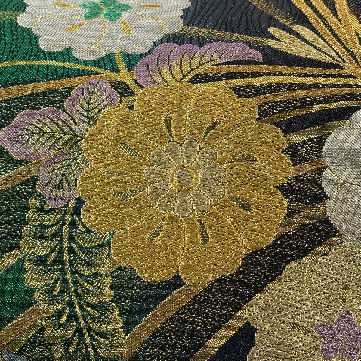 美品】 袋帯 秀品 草花 若松 金銀糸 箔 緑 六通 正絹｜中古・古着