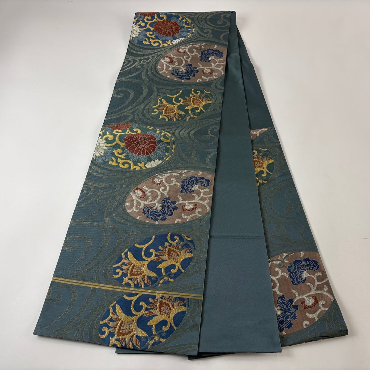 美品】 袋帯 秀品 川島織物 落款あり 花唐草 波頭 金銀糸 箔 灰緑 六通