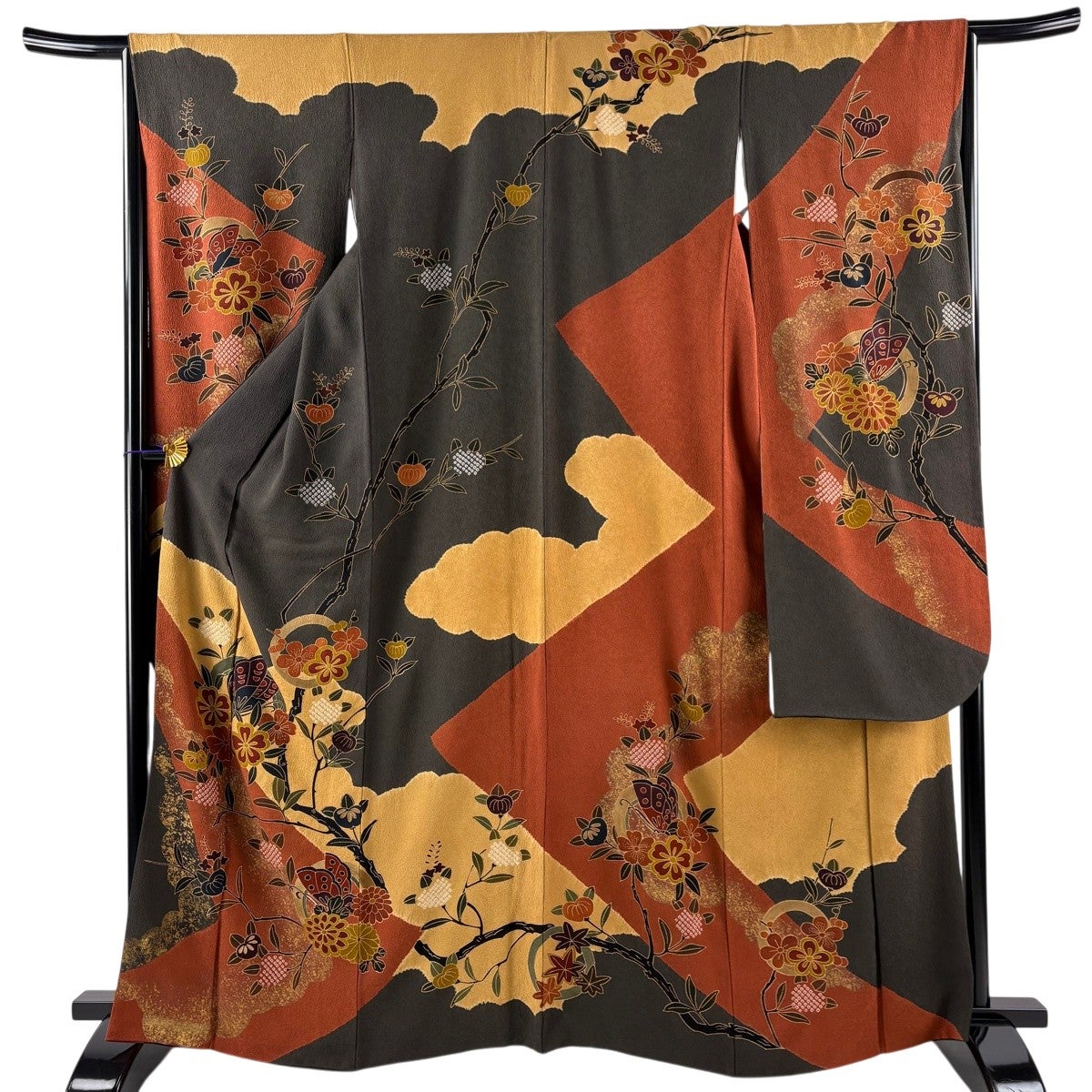 【美品】振袖　緑　正絹　金彩　牡丹　身丈161cm裄65.5cm 振袖 身丈164.5cm 裄丈67cm M 袷 蝶 橘 金彩 茶緑色 正絹 秀品｜中古