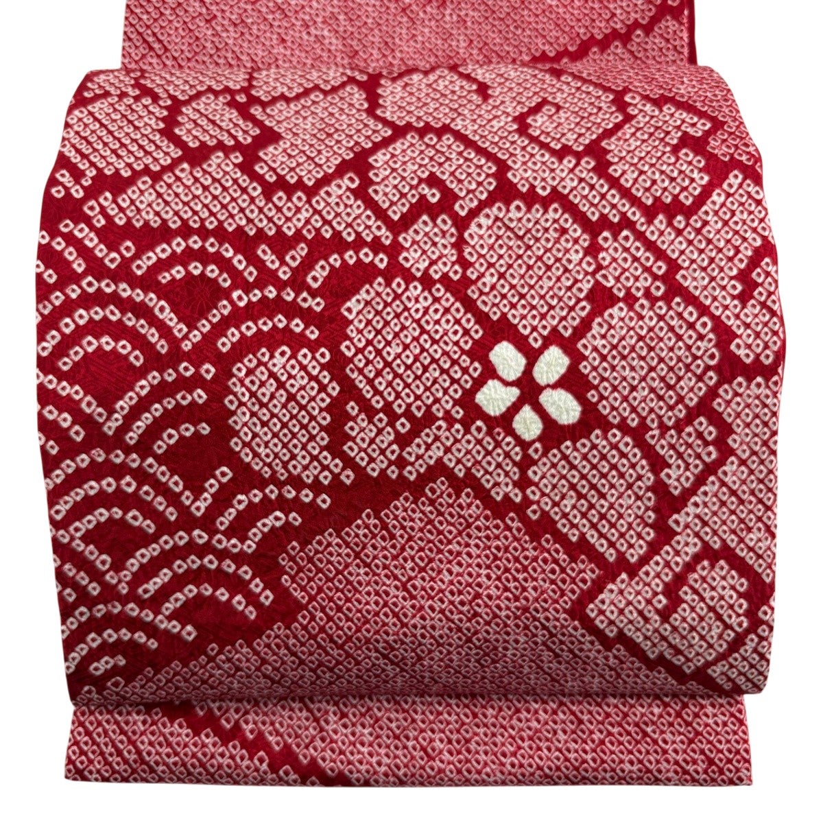 美品】 開き名古屋帯 優品 花 青海波 総絞り 赤 正絹｜中古・古着