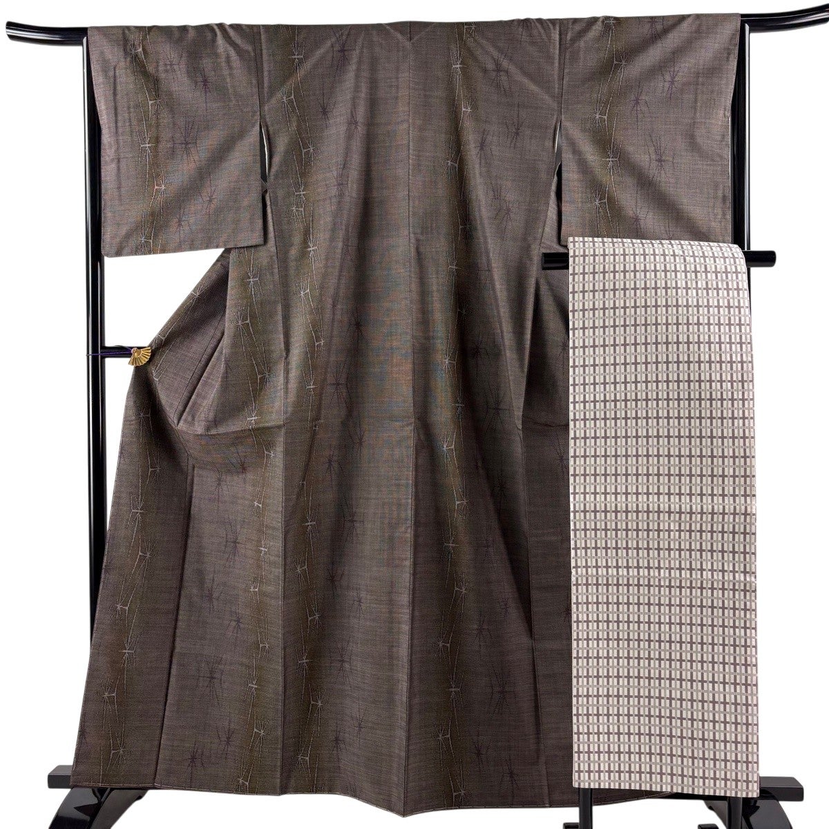 美品】 紬 身丈165.5cm 裄丈65cm M 袷 名古屋帯セット 瓦 幾何学模様