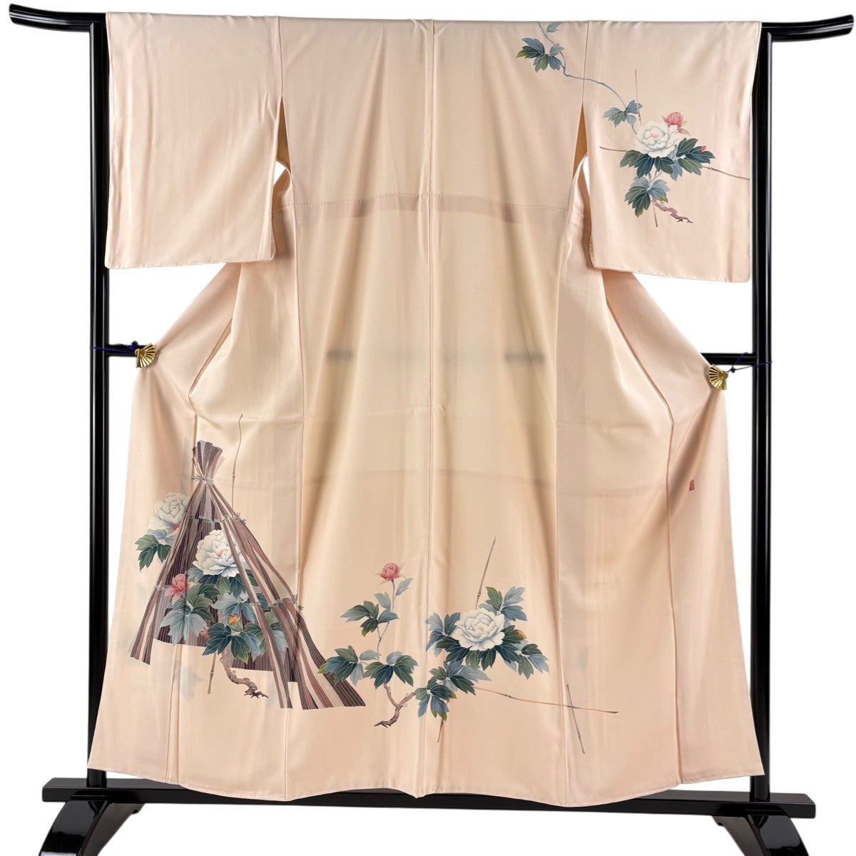 振袖 身丈160cm 裄丈65cm 正絹 秀品 【中古】 訪問着 身丈160cm 裄丈65cm M 袷 落款あり 牡丹 草花 ぼかし 薄紫 正絹