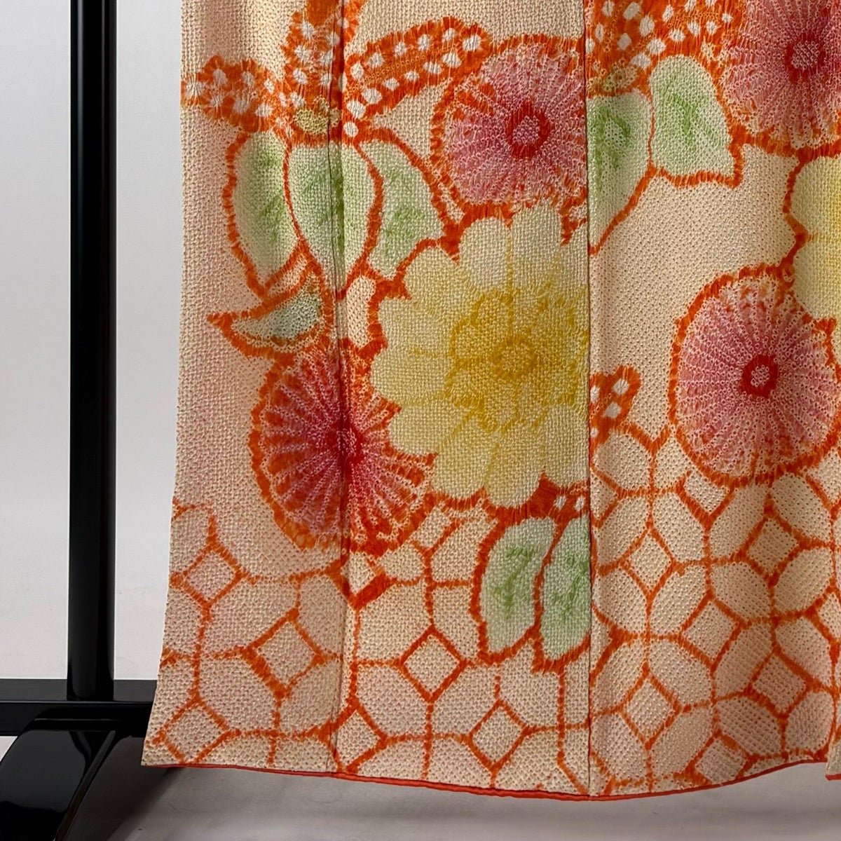 振袖 身丈162cm 裄丈65cm M 袷 やまと 菊 桐 総絞り 朱色 正絹 秀品