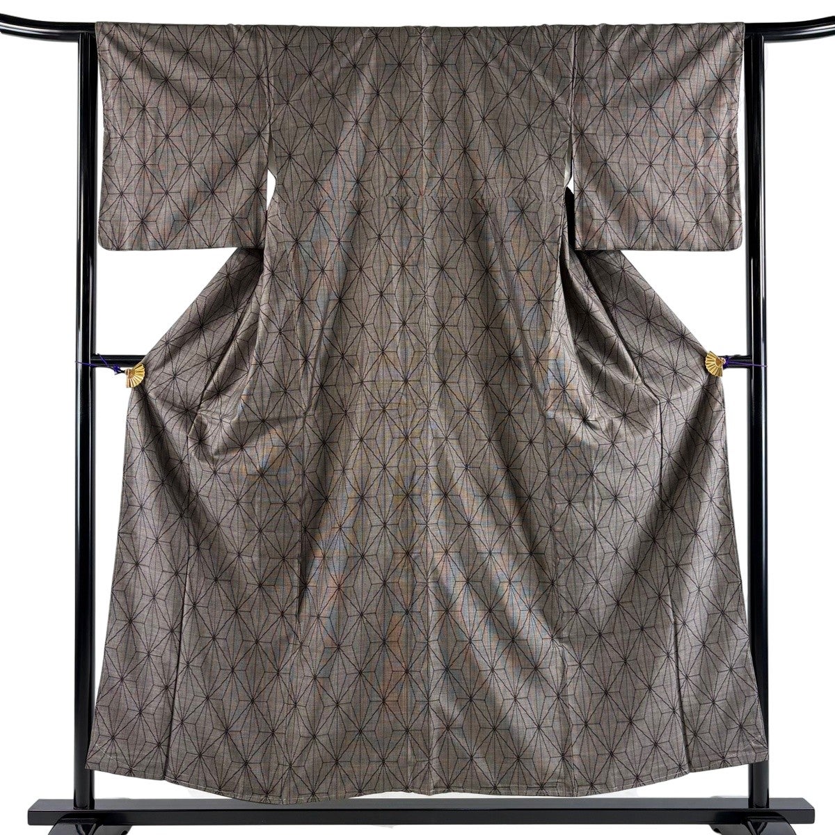 紬 身丈154cm 裄丈63cm S 袷 麻の葉 焦茶色 正絹 秀品｜中古・古着