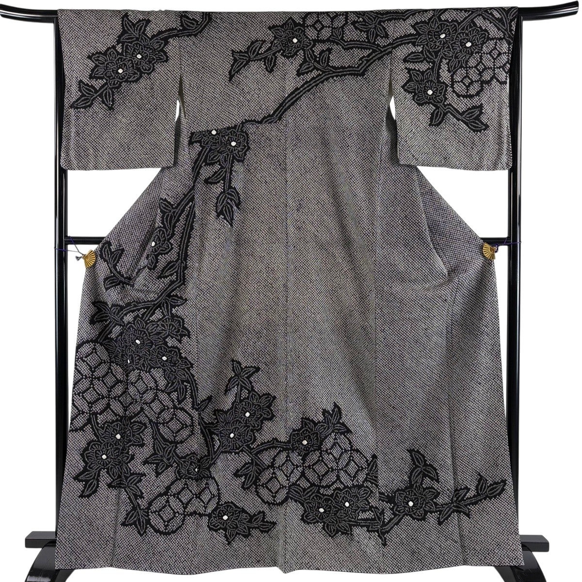 美品】 訪問着 身丈165cm 裄丈66cm M 袷 やまと 草花 七宝 総絞り 黒
