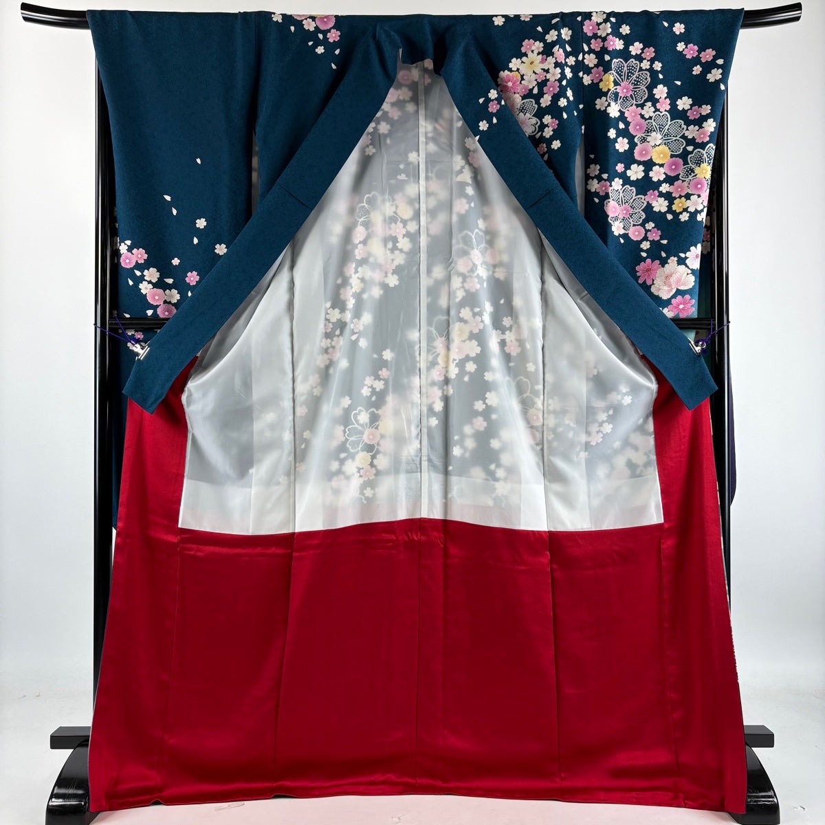 美品】 振袖 身丈172cm 裄丈69cm L 袷 牡丹 桜 箔 金彩 青緑 正絹 名品