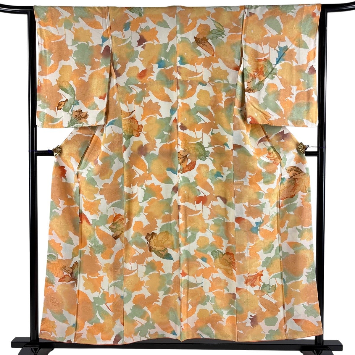 美品】 小紋 身丈159cm 裄丈63cm S 袷 市松 桜 薄茶色 正絹 秀品｜中古