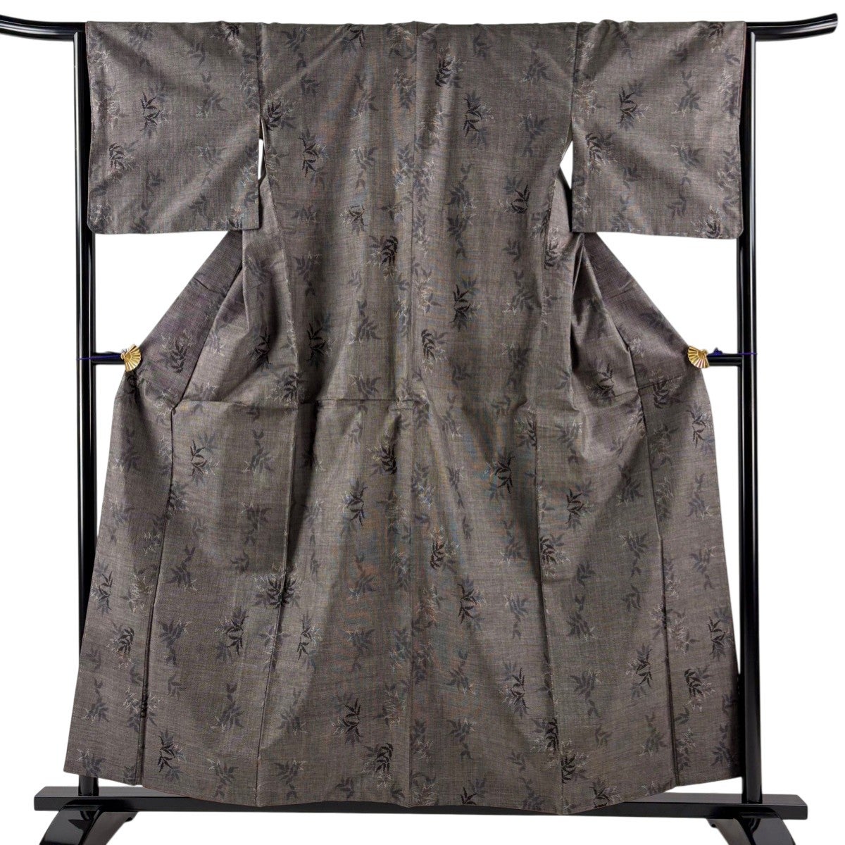 美品】 紬 身丈161cm 裄丈65cm M 袷 縞 灰茶 正絹 名品｜中古・古着