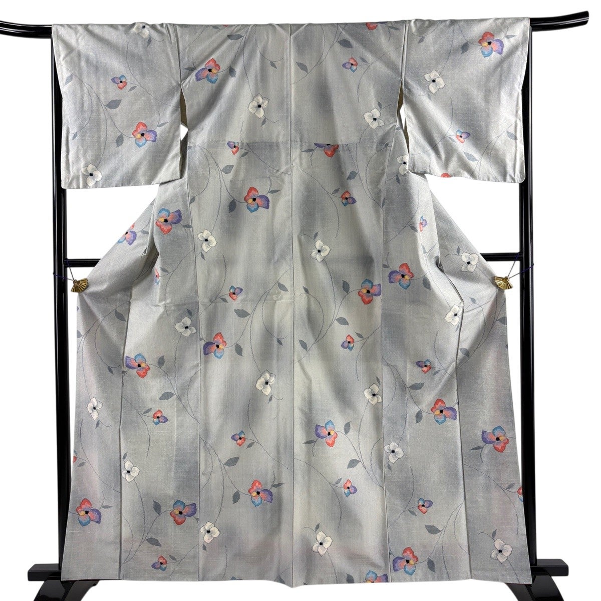 紬 身丈162.5cm 裄丈67cm M 袷 草花 灰色 正絹 秀品｜中古・古着