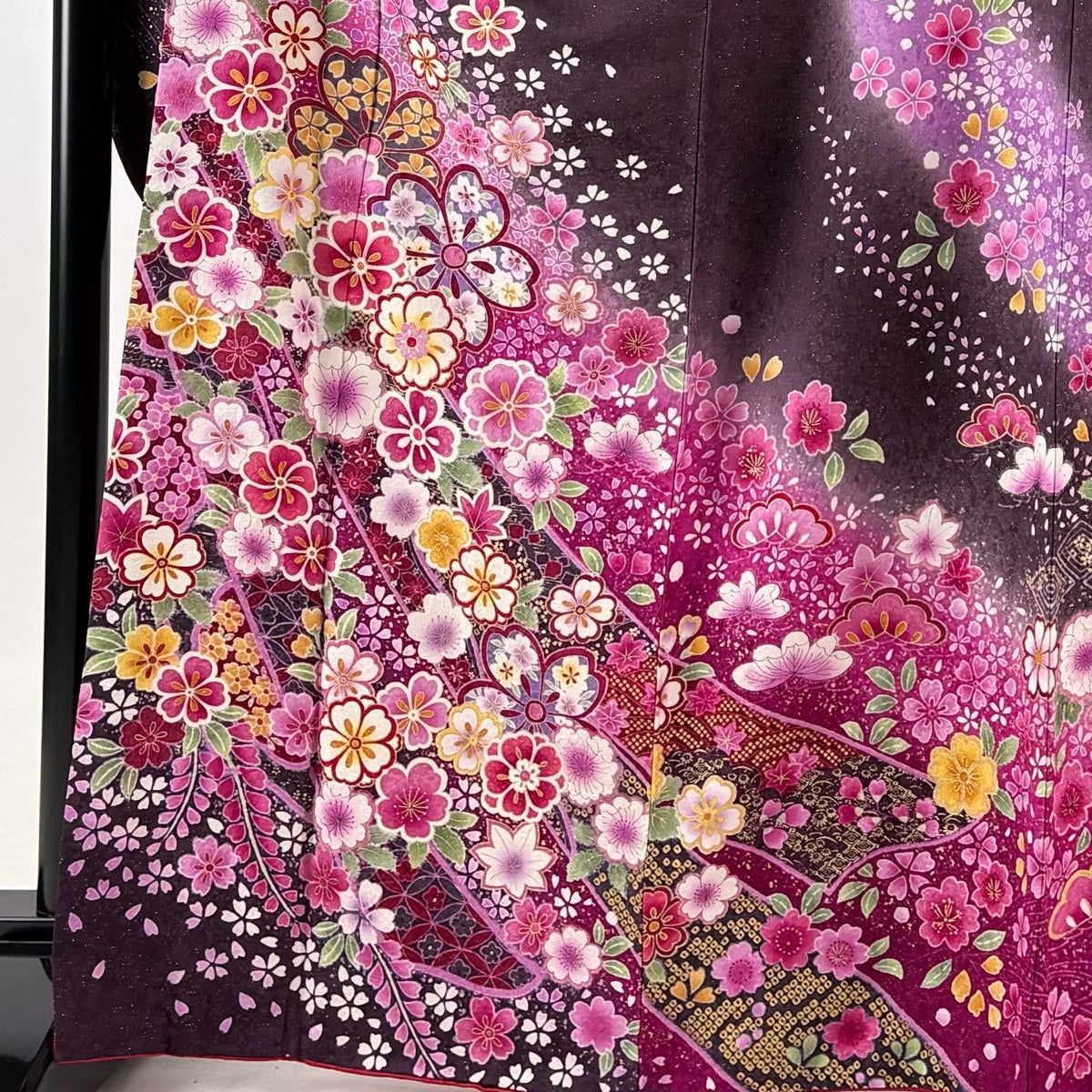 振袖 身丈166cm 裄丈67cm M 袷 桜 花びら 銀通し 金彩 紫 正絹 名品