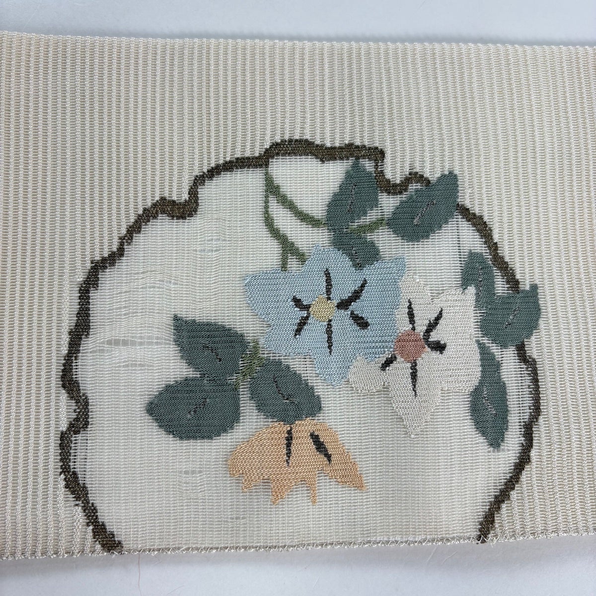 J 美品 夏物 唐織 雪輪模様 白 六通 正絹 薄物 絽 紗 名古屋帯 名古屋帯 秀品 夏帯 絽 雪輪 草花 金銀糸 クリーム 正絹｜中古・古着