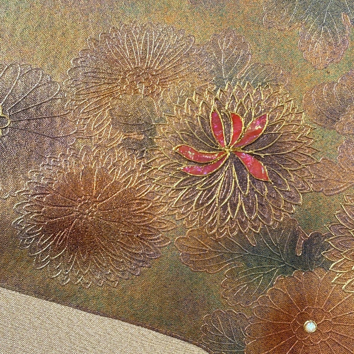 美品】 袋帯 名品 菊 螺鈿 金彩 ベージュ お太鼓柄 正絹｜中古・古着