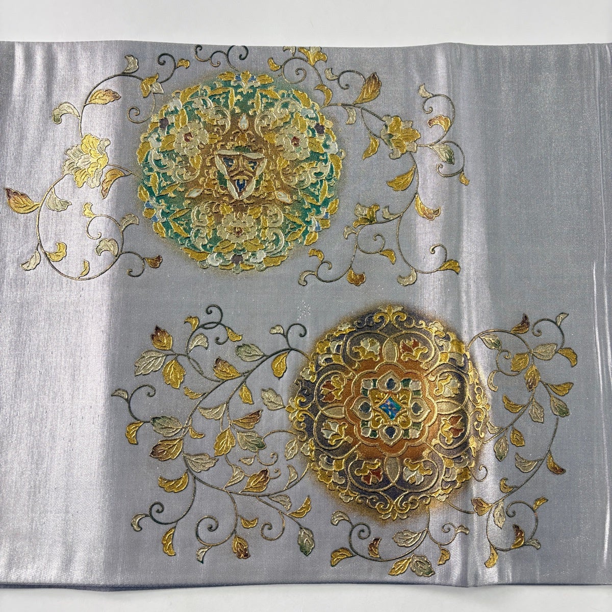袋帯 名品 華文 唐草 螺鈿 金銀彩 灰紫 お太鼓柄 正絹｜中古・古着