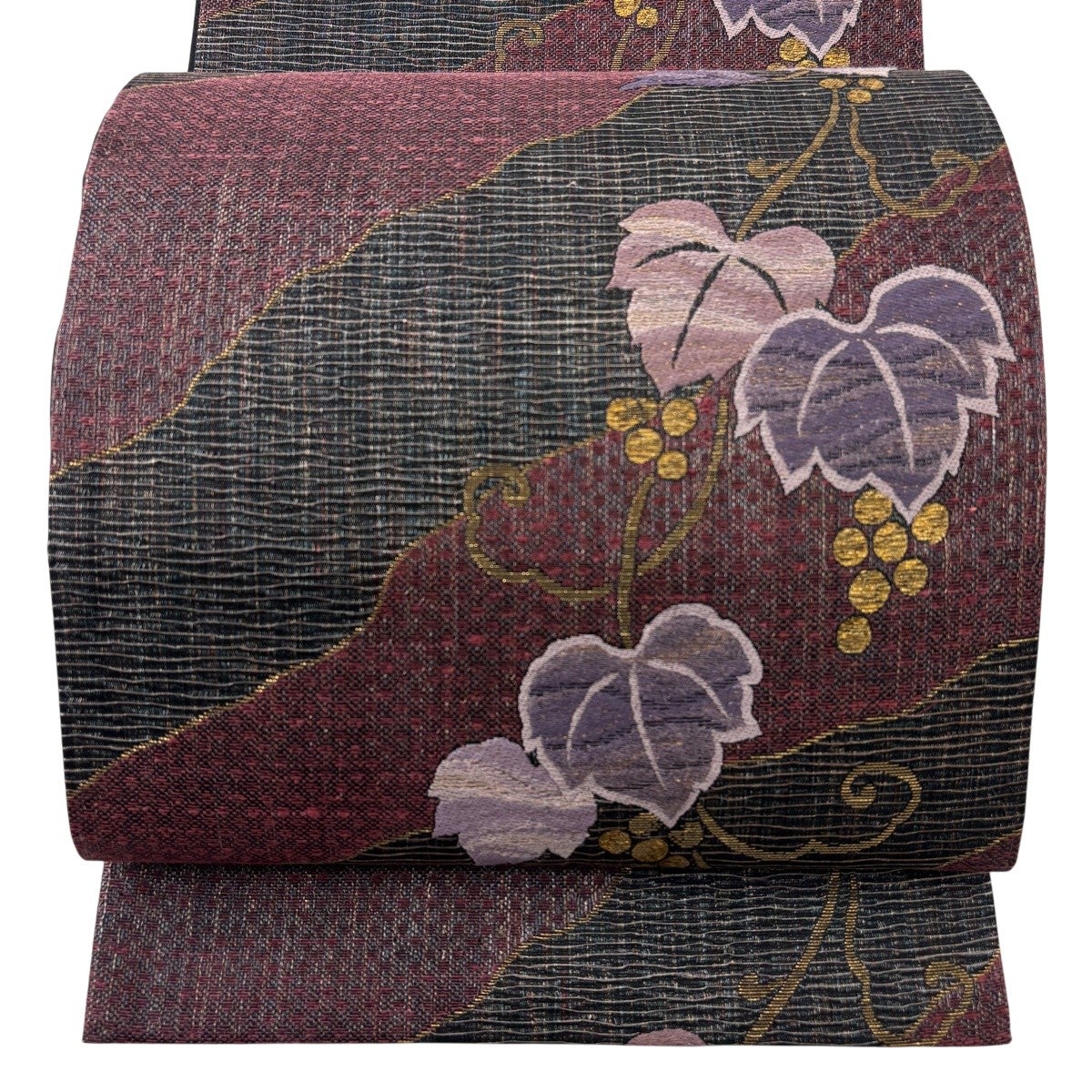 美品】 袋帯 名品 やまと パイナップル織 葡萄 よろけ縞 箔 ラメ糸 茶