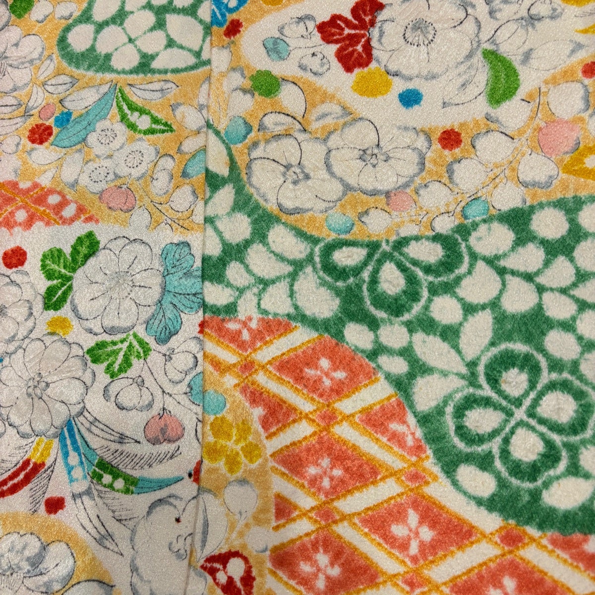 美品】 小紋 身丈157cm 裄丈61cm S 袷 草花 花菱 オレンジ 正絹 優品