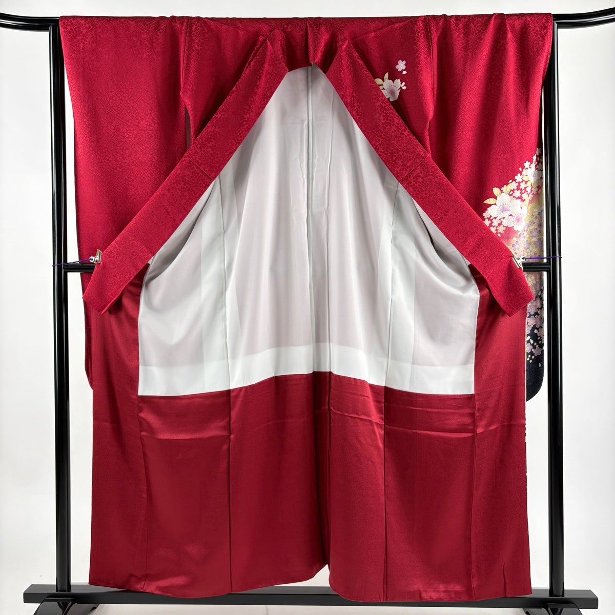 美品】 振袖 身丈157cm 裄丈66cm M 袷 桜 桜の花びら 染め分け 金彩 赤