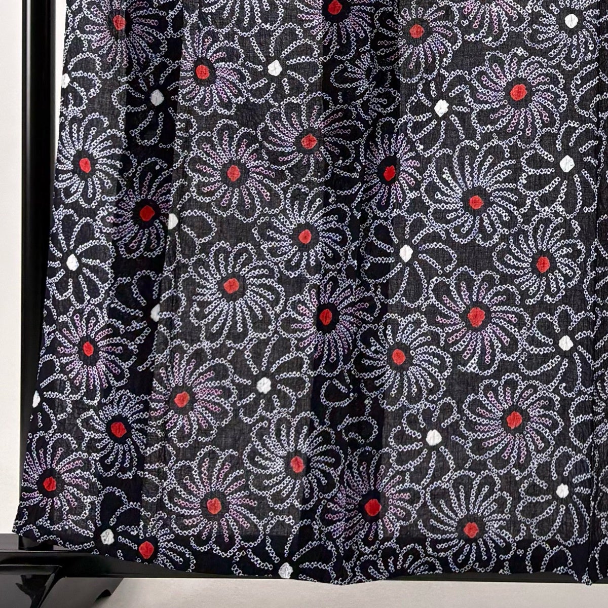 美品】 浴衣 身丈160cm 裄丈63cm S 絞り浴衣 菊 紺色 綿 名品｜中古
