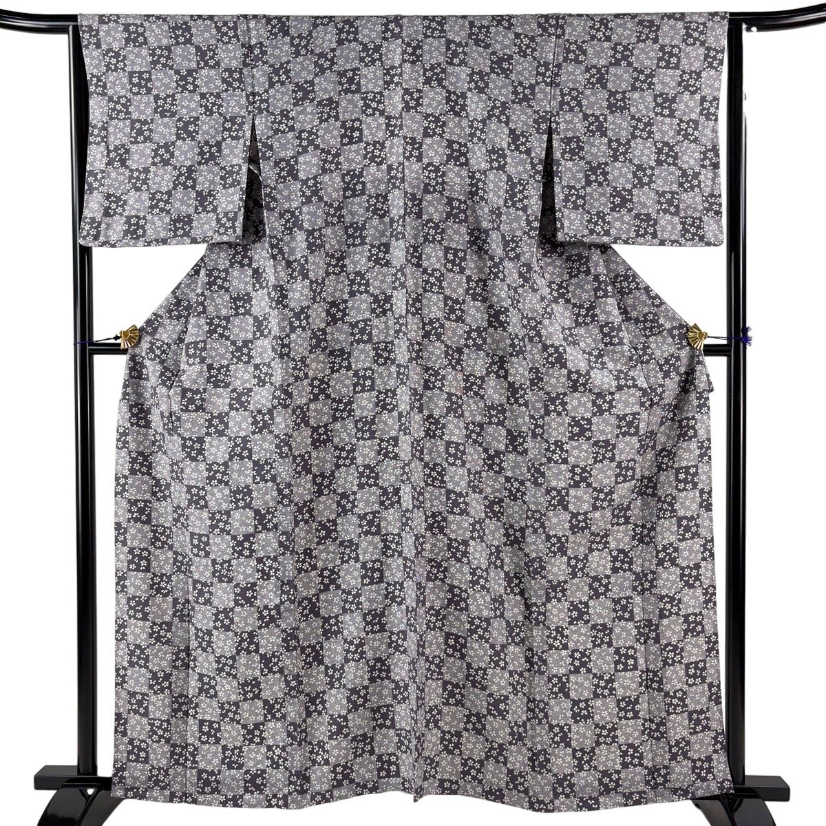 【美品】 小紋 身丈152.5cm 裄丈63cm 正絹 名品 【中古】 美品】 小紋 身丈154.5cm 裄丈63cm S 袷 墨流し 灰色 正絹 名品 一つ紋